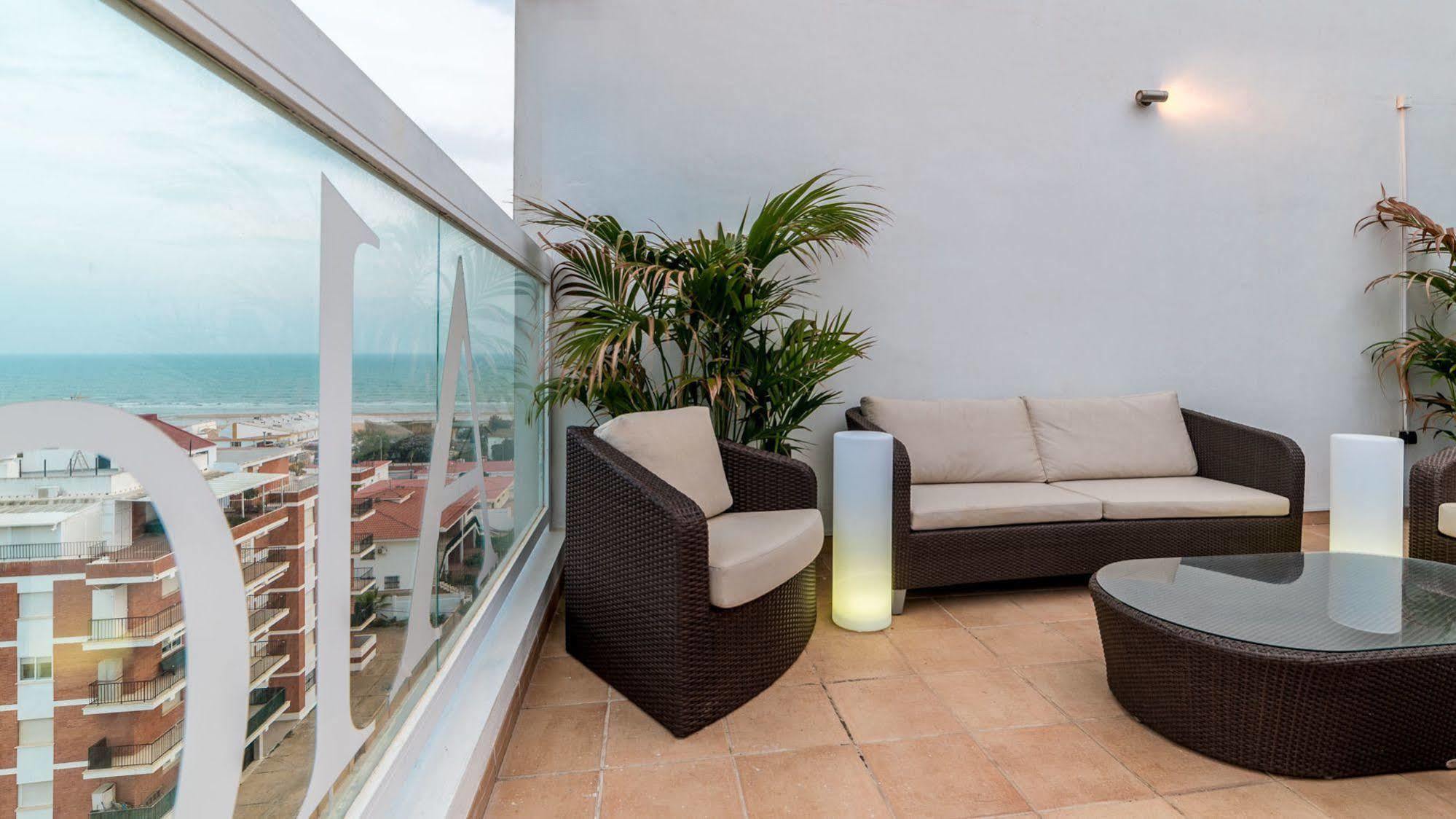 Apartamentos Costa Luz ปุนตาอุมเบรีย ภายนอก รูปภาพ